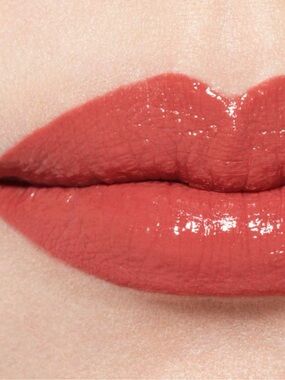 Chanel Rouge Allure Laque Liquid Lip Colour  82 Beige Confidential AMAZING New